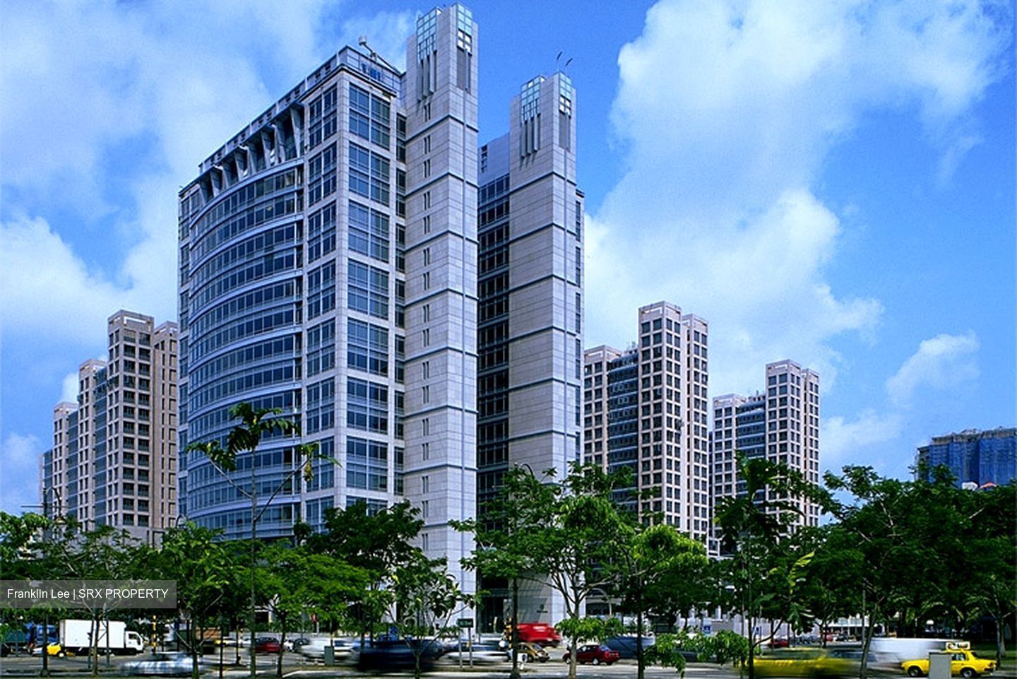 UE Square (D9), Office #276088591